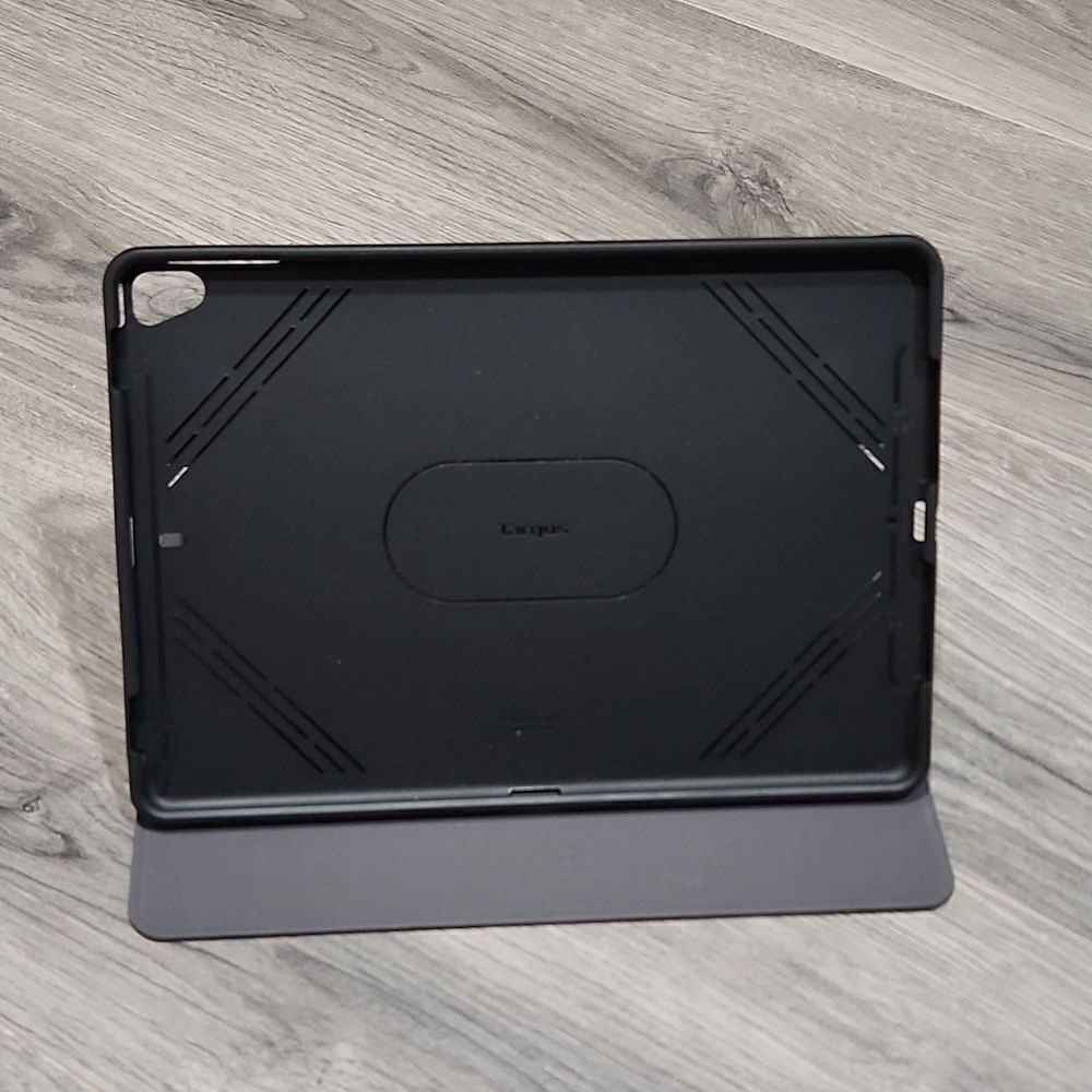 EUC Targus Tablet Case